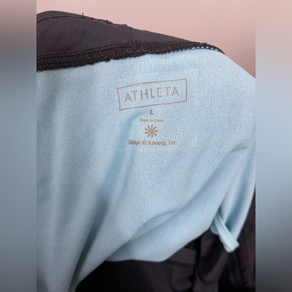 Athleta Shorts Womens Black Athletic Outdoors Active Drawstring Shorties Size L - Picture 7 of 11